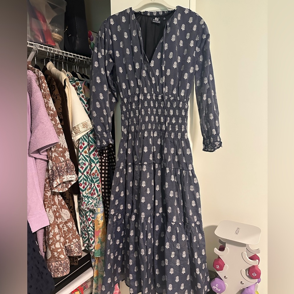 Blue and White Maxi Dress with Elegant Design